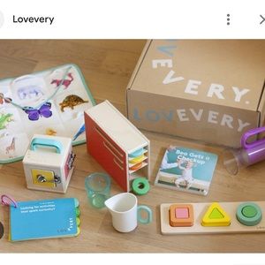 Lovevery The Realist Play Kit (19, 20, 21 Months)